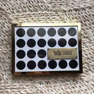 Urban Decay Gwen Stefani eyeshadow palette